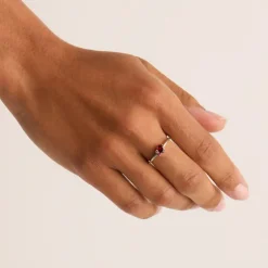 By Charlotte | Kindred | January | BirthStone | Sterling Silver | Ring | Size P