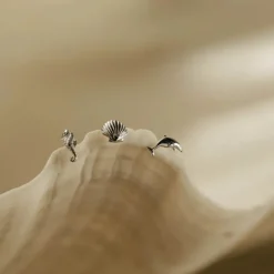 Evolve | Mini Scallop | Silver | Stud Earrings