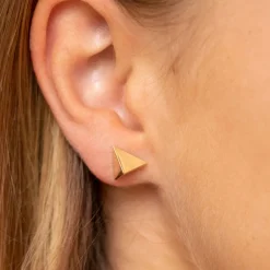 9k Yellow Gold Pyramid Stud Earrings
