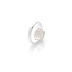 Stolen Girlfriends Club Baby Claw Ring | Silver | Rose Quartz | Size Q