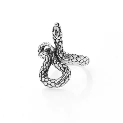 Stolen Girlfriends Club Hiss Ring (T)